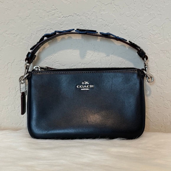 Coach Large Wristlet 19 with Studded Strap Embellishments - Picture 9 of 12